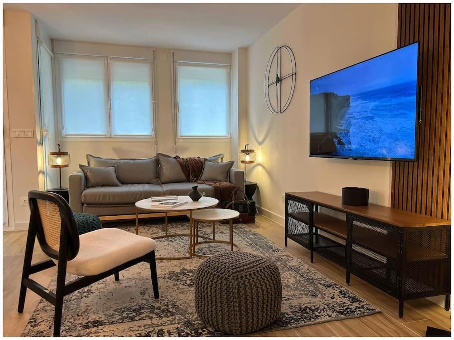 Elegance Lifestyle - Parking Gratuito! Apartamento San Sebastián Exterior foto