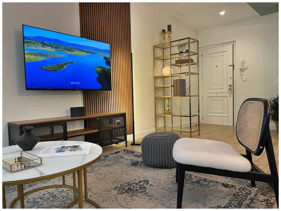 Elegance Lifestyle - Parking Gratuito! Apartamento San Sebastián Exterior foto